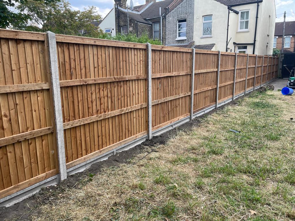 Closeabord panels Croydon (3)
