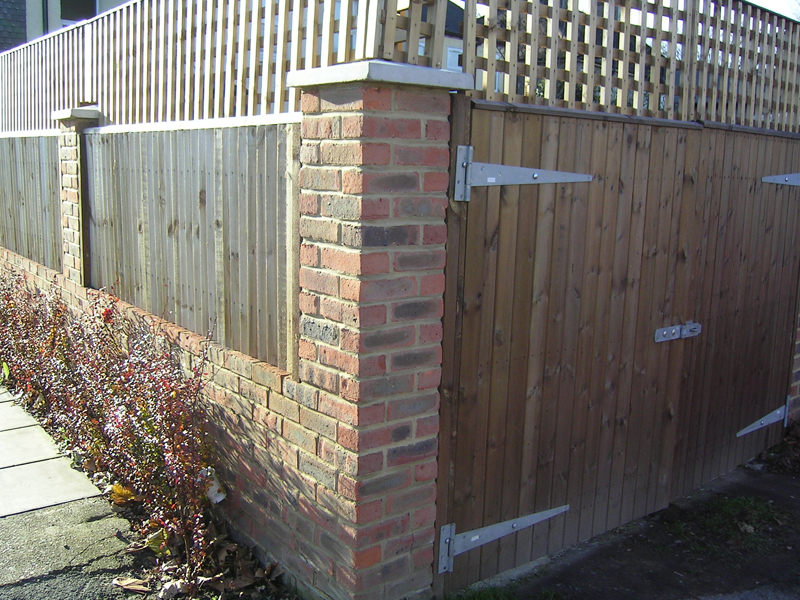 bricked-piers-surrey